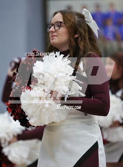 Thumbnail 2 in Nocona vs. Hawley (UIL 2A Area Playoff Division I) photogallery.