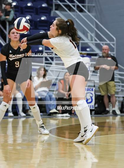 Thumbnail 1 in Nocona vs. Hawley (UIL 2A Area Playoff Division I) photogallery.