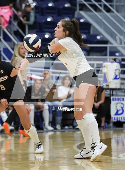 Thumbnail 2 in Nocona vs. Hawley (UIL 2A Area Playoff Division I) photogallery.