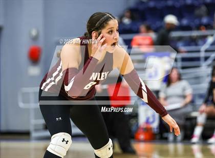 Thumbnail 2 in Nocona vs. Hawley (UIL 2A Area Playoff Division I) photogallery.