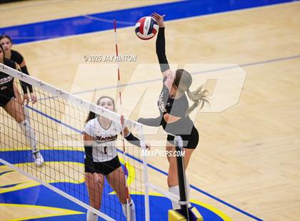 Thumbnail 1 in Nocona vs. Hawley (UIL 2A Area Playoff Division I) photogallery.