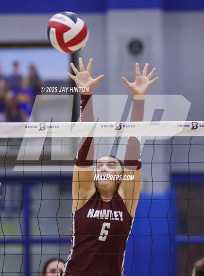 Thumbnail 1 in Nocona vs. Hawley (UIL 2A Area Playoff Division I) photogallery.