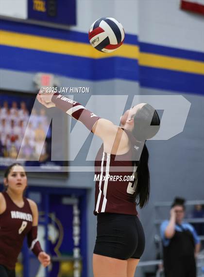 Thumbnail 3 in Nocona vs. Hawley (UIL 2A Area Playoff Division I) photogallery.