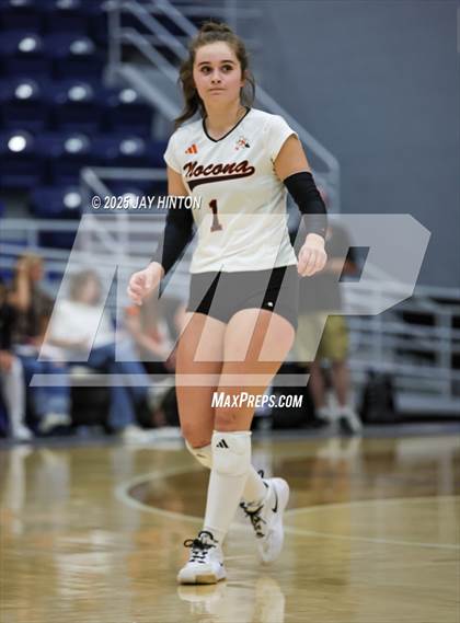 Thumbnail 1 in Nocona vs. Hawley (UIL 2A Area Playoff Division I) photogallery.