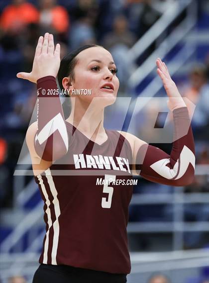 Thumbnail 2 in Nocona vs. Hawley (UIL 2A Area Playoff Division I) photogallery.