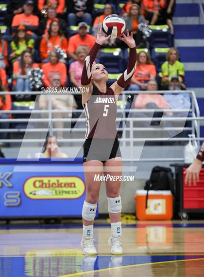 Thumbnail 3 in Nocona vs. Hawley (UIL 2A Area Playoff Division I) photogallery.