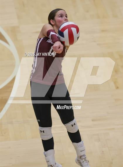 Thumbnail 1 in Nocona vs. Hawley (UIL 2A Area Playoff Division I) photogallery.