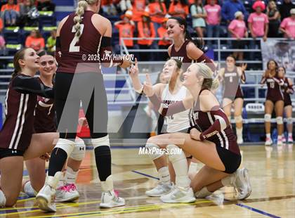 Thumbnail 2 in Nocona vs. Hawley (UIL 2A Area Playoff Division I) photogallery.