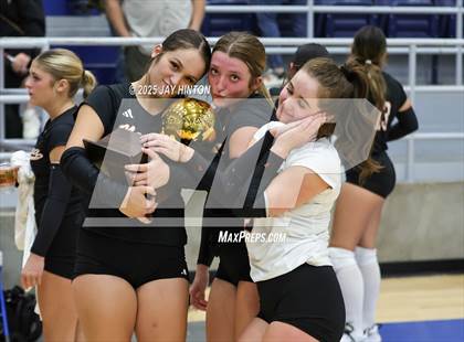 Thumbnail 3 in Nocona vs. Hawley (UIL 2A Area Playoff Division I) photogallery.