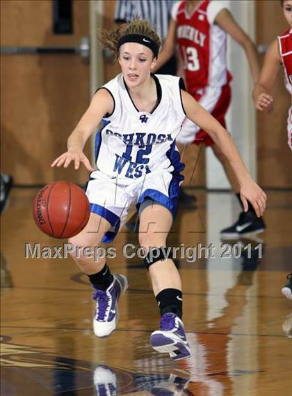 Thumbnail 2 in Kimberly @ Oshkosh West photogallery.