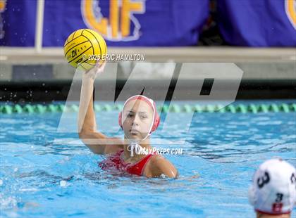 Thumbnail 2 in Mater Dei vs Orange Lutheran (CIFSS, Div. 1, Regional Championship) photogallery.