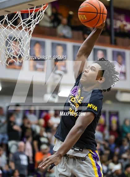 Thumbnail 2 in Prolific Prep of Napa Christian @ Montverde Academy photogallery.