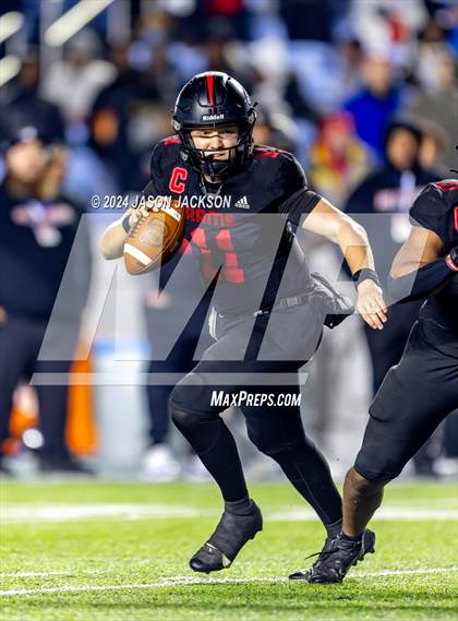 Thumbnail 2 in Grimsley vs Rolesville (NCHSAA 4A FINAL) photogallery.