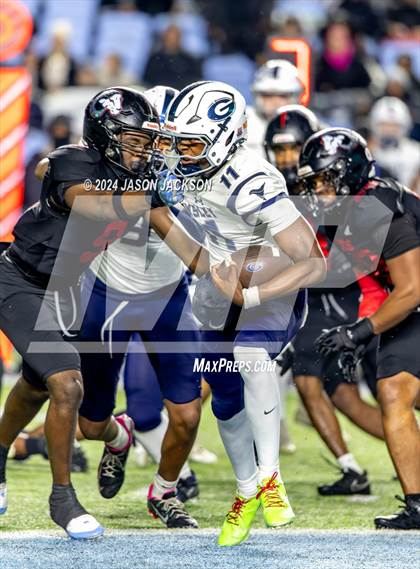Thumbnail 3 in Grimsley vs Rolesville (NCHSAA 4A FINAL) photogallery.