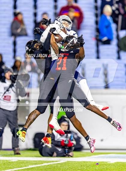 Thumbnail 1 in Grimsley vs Rolesville (NCHSAA 4A FINAL) photogallery.