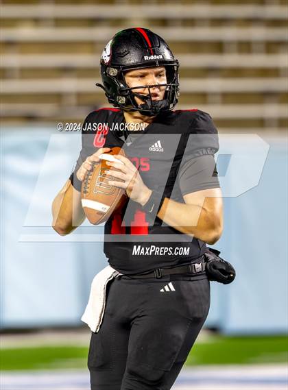 Thumbnail 3 in Grimsley vs Rolesville (NCHSAA 4A FINAL) photogallery.