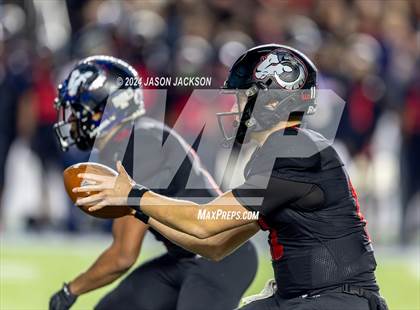 Thumbnail 1 in Grimsley vs Rolesville (NCHSAA 4A FINAL) photogallery.