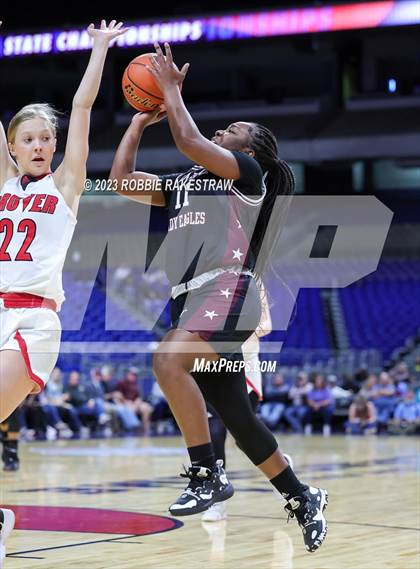 Thumbnail 3 in Gruver vs. Hearne (UIL 2A Basketball State Seminal) photogallery.