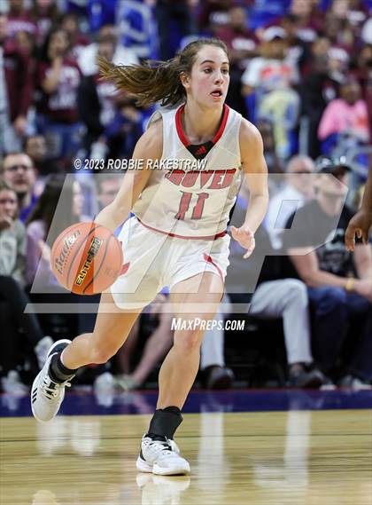 Thumbnail 2 in Gruver vs. Hearne (UIL 2A Basketball State Seminal) photogallery.