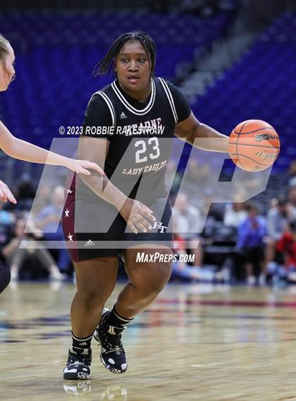 Thumbnail 3 in Gruver vs. Hearne (UIL 2A Basketball State Seminal) photogallery.