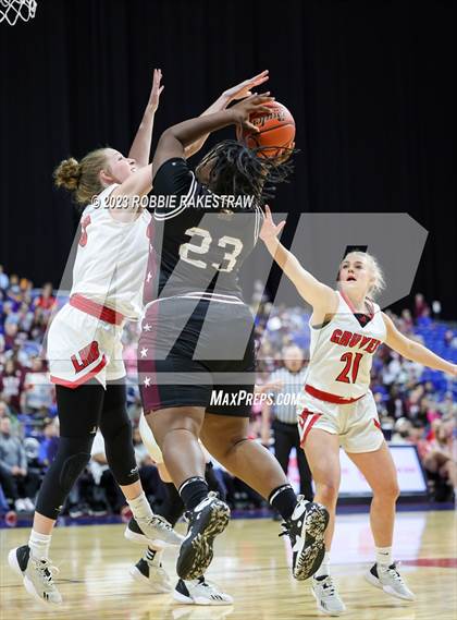 Thumbnail 2 in Gruver vs. Hearne (UIL 2A Basketball State Seminal) photogallery.