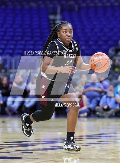 Thumbnail 1 in Gruver vs. Hearne (UIL 2A Basketball State Seminal) photogallery.
