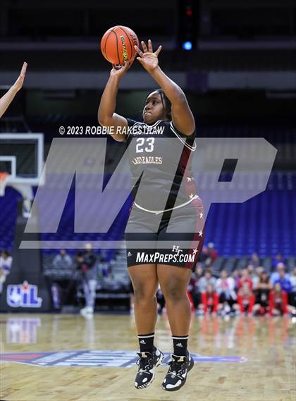 Thumbnail 1 in Gruver vs. Hearne (UIL 2A Basketball State Seminal) photogallery.