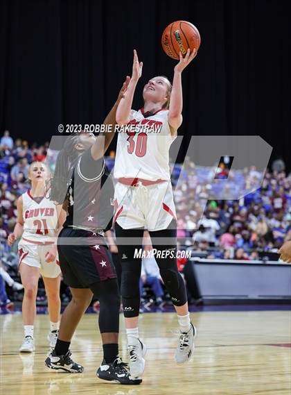 Thumbnail 1 in Gruver vs. Hearne (UIL 2A Basketball State Seminal) photogallery.