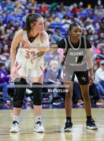 Thumbnail 3 in Gruver vs. Hearne (UIL 2A Basketball State Seminal) photogallery.