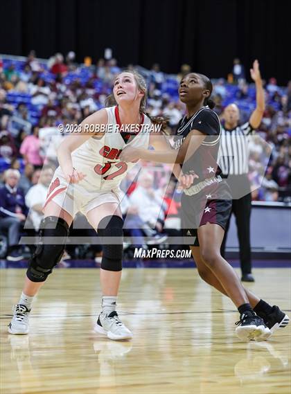 Thumbnail 1 in Gruver vs. Hearne (UIL 2A Basketball State Seminal) photogallery.