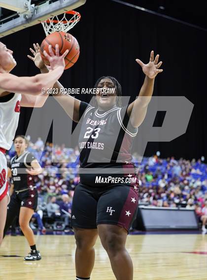 Thumbnail 3 in Gruver vs. Hearne (UIL 2A Basketball State Seminal) photogallery.