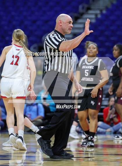 Thumbnail 1 in Gruver vs. Hearne (UIL 2A Basketball State Seminal) photogallery.