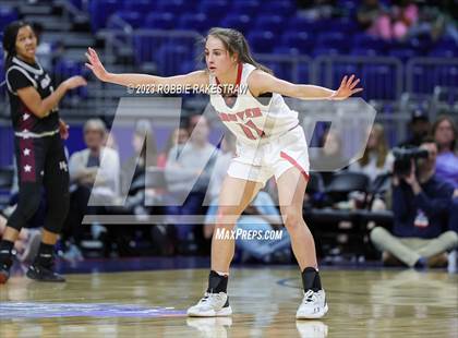 Thumbnail 3 in Gruver vs. Hearne (UIL 2A Basketball State Seminal) photogallery.
