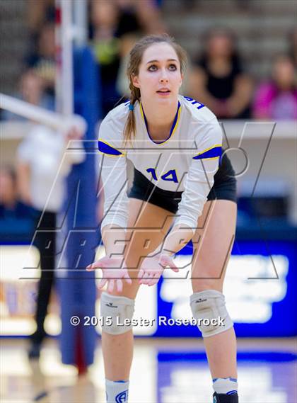 Thumbnail 3 in Alamo Heights vs. Edison (UIL 5A Bi-District Playoff) photogallery.