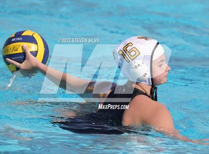 Thumbnail 2 in El Camino vs. Helix (San Diego Open) photogallery.