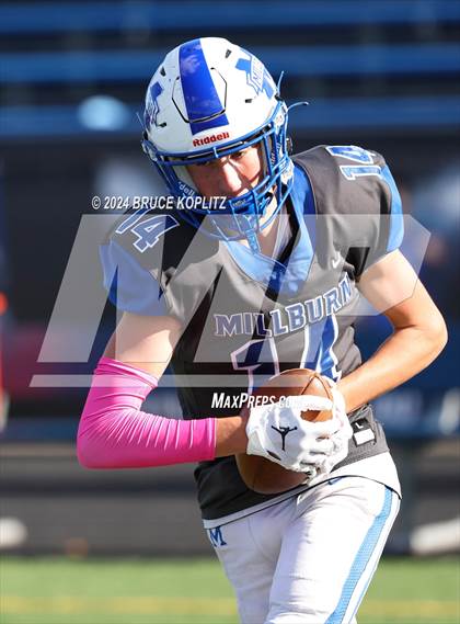 Thumbnail 1 in Nutley @ Millburn photogallery.