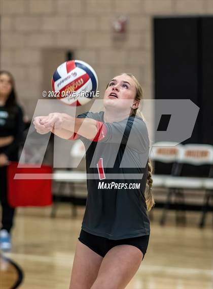 Thumbnail 1 in Madison @ Mountain View (5A/6A Volleyball Challenge) photogallery.