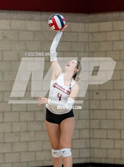 Thumbnail 2 in Madison @ Mountain View (5A/6A Volleyball Challenge) photogallery.