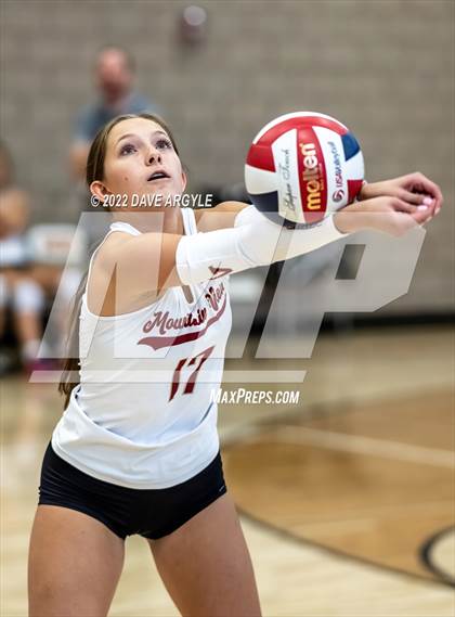 Thumbnail 3 in Madison @ Mountain View (5A/6A Volleyball Challenge) photogallery.