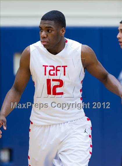 Thumbnail 2 in Warren @ Taft photogallery.