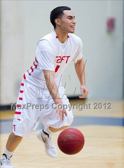 Thumbnail 3 in Warren @ Taft photogallery.