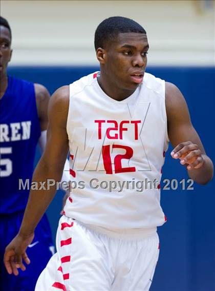 Thumbnail 2 in Warren @ Taft photogallery.