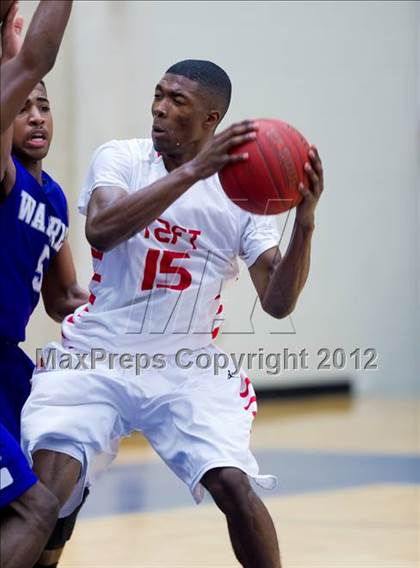 Thumbnail 3 in Warren @ Taft photogallery.