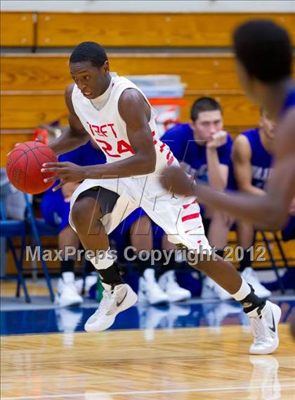 Thumbnail 2 in Warren @ Taft photogallery.