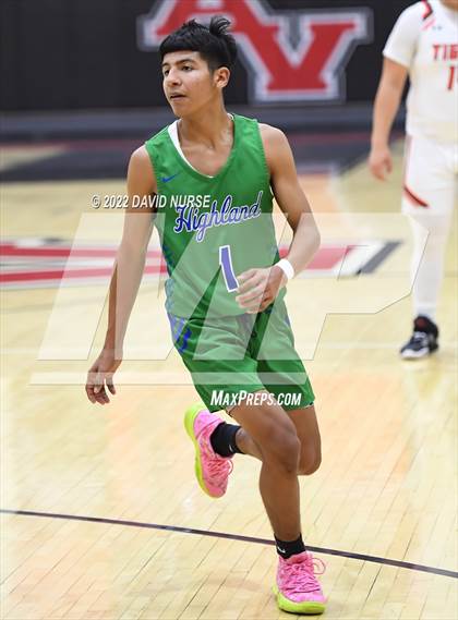 Thumbnail 1 in Wasco vs. Highland photogallery.