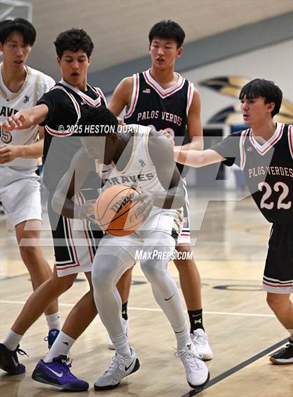 Thumbnail 1 in Palos Verdes vs. St. John Bosco (Bosco Classic) photogallery.