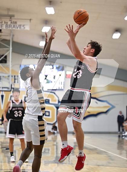 Thumbnail 3 in Palos Verdes vs. St. John Bosco (Bosco Classic) photogallery.