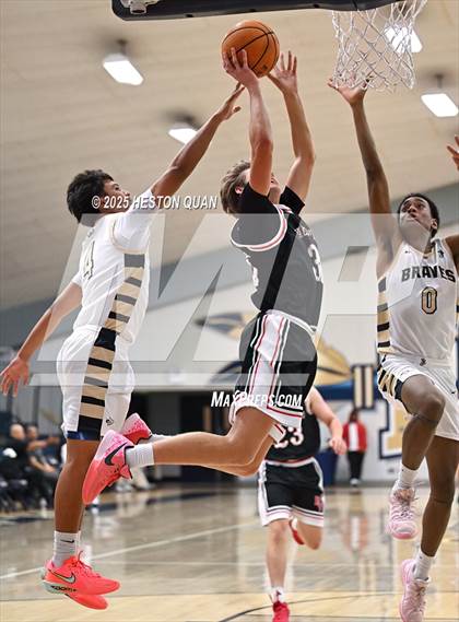 Thumbnail 1 in Palos Verdes vs. St. John Bosco (Bosco Classic) photogallery.
