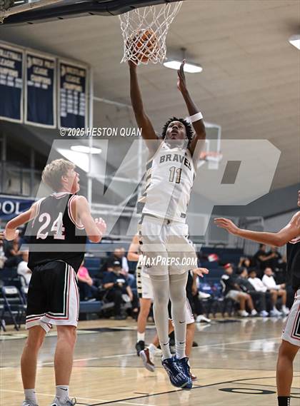 Thumbnail 3 in Palos Verdes vs. St. John Bosco (Bosco Classic) photogallery.