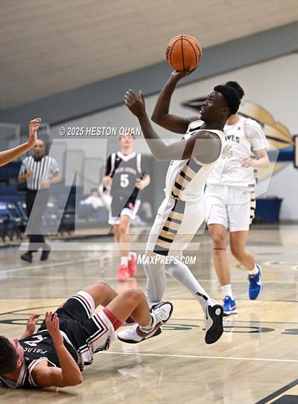 Thumbnail 3 in Palos Verdes vs. St. John Bosco (Bosco Classic) photogallery.
